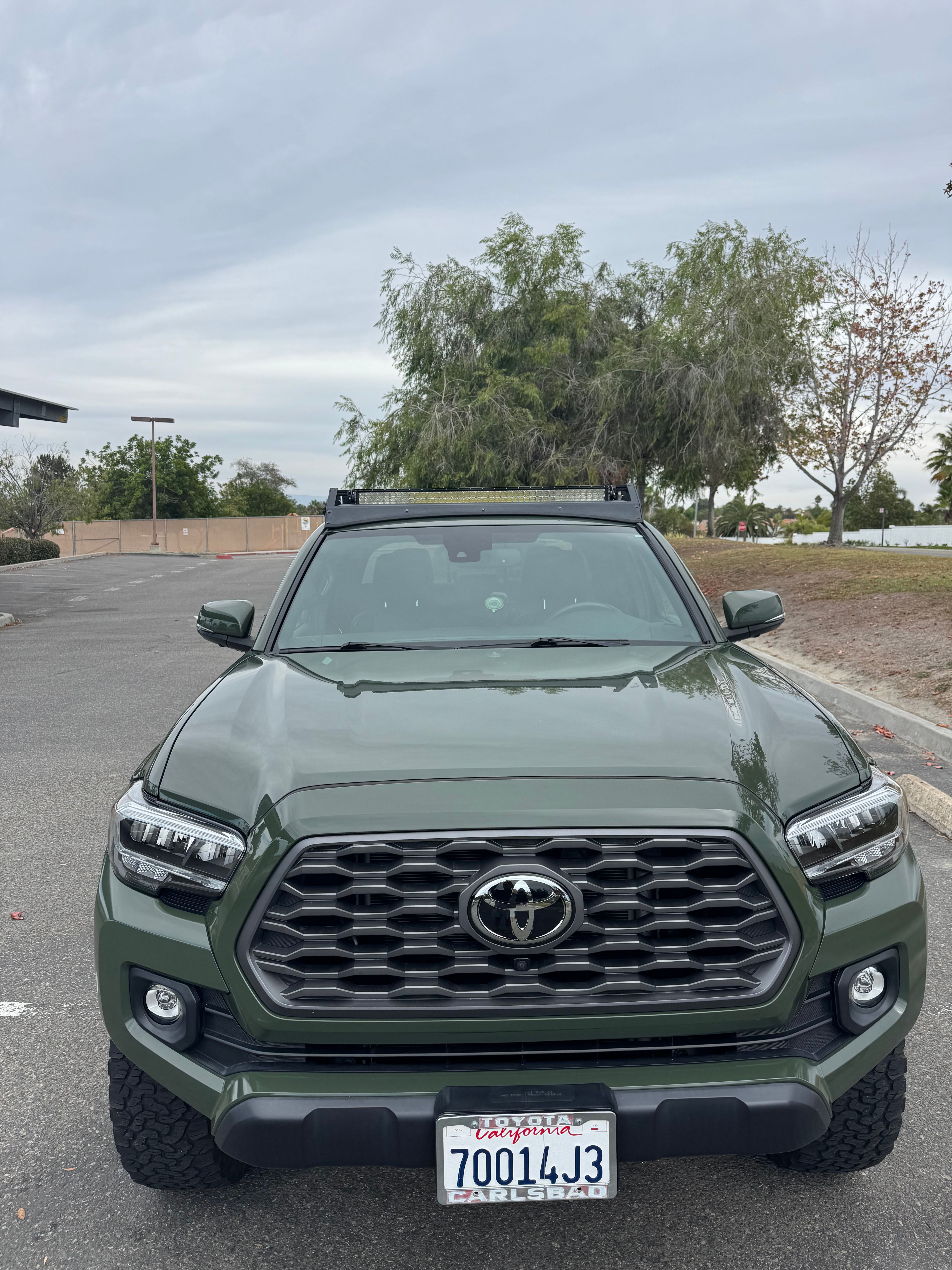 Used 2022 Toyota Tacoma TRD Off-Road w/ TRD Premium Off Road Package AWD/4WD image 17