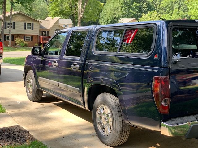 Used 2008 GMC Canyon SLE w/ Glass Package RWD image 4