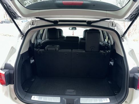 Used 2016 INFINITI QX60 AWD w/ Premium Plus Package image 9