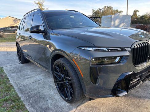 Used 2023 BMW X7 M60i w/ Executive Package image 1