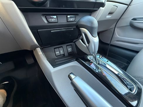 Used 2015 Honda Civic EX-L image 16