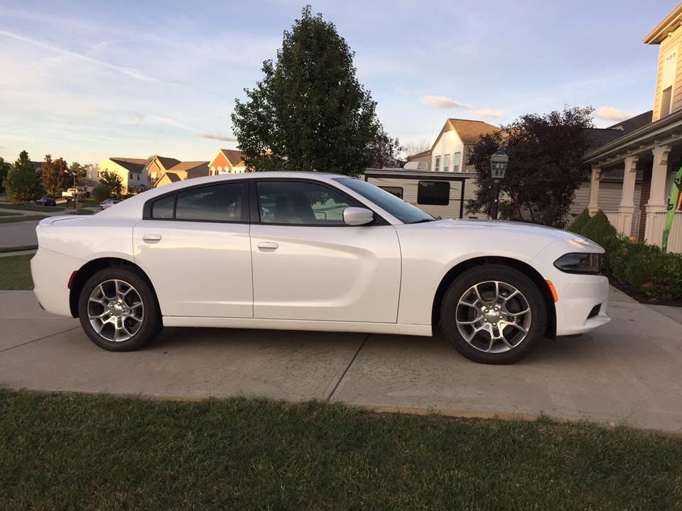 Used 2015 Dodge Charger SXT w/ AWD Plus Group image 19
