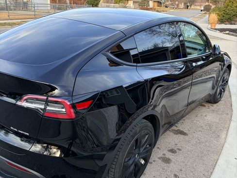 Used 2020 Tesla Model Y Long Range image 5