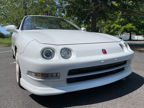 Used 1994 Acura Integra GS-R FWD image 9