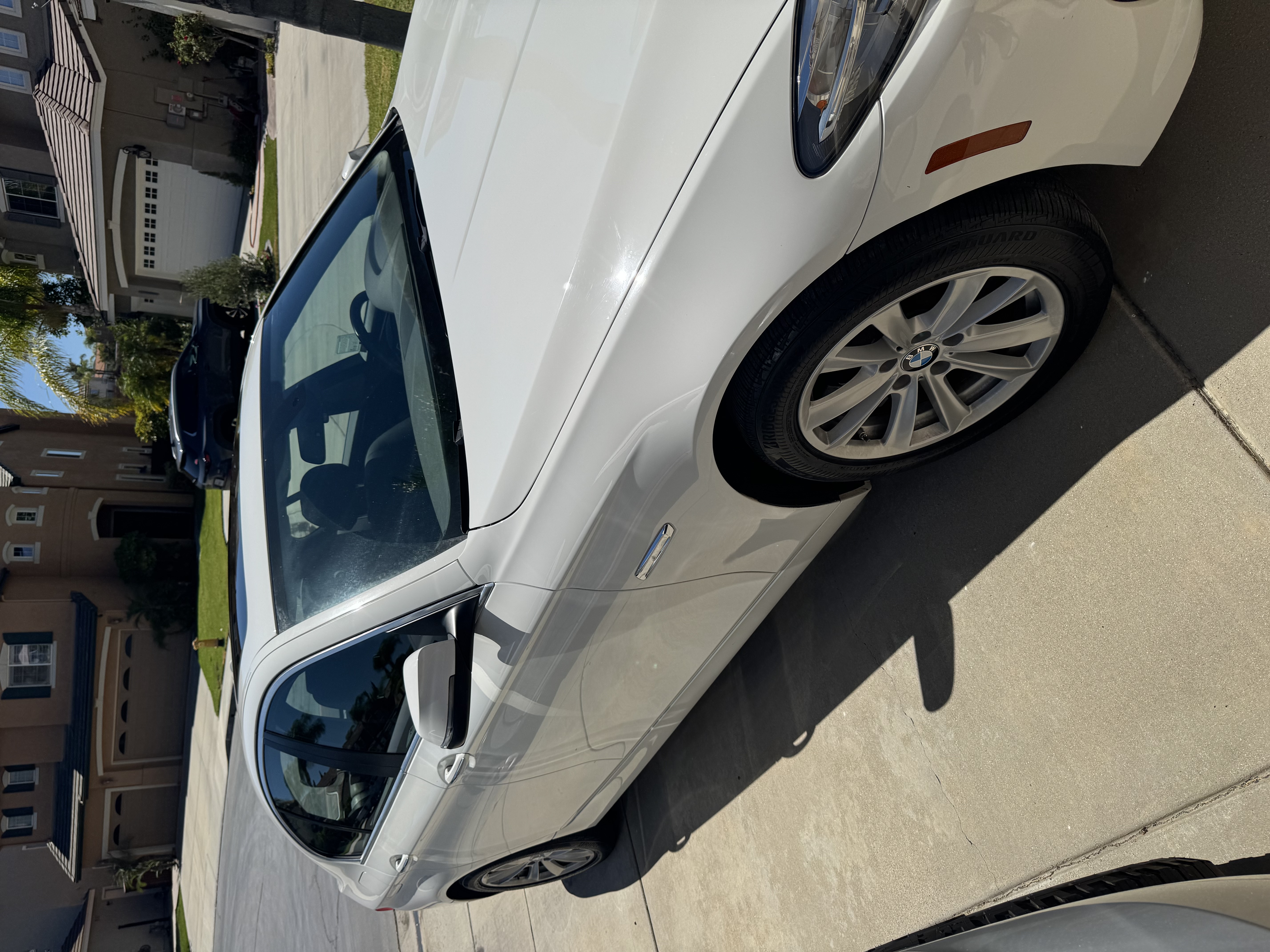 Used 2016 BMW 528i Sedan RWD image 2