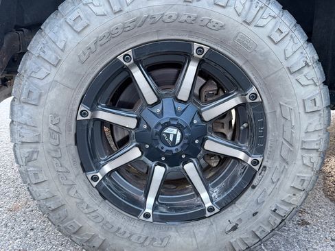 Used 2020 Ford F150 XLT w/ Equipment Group 302A Luxury AWD/4WD image 11