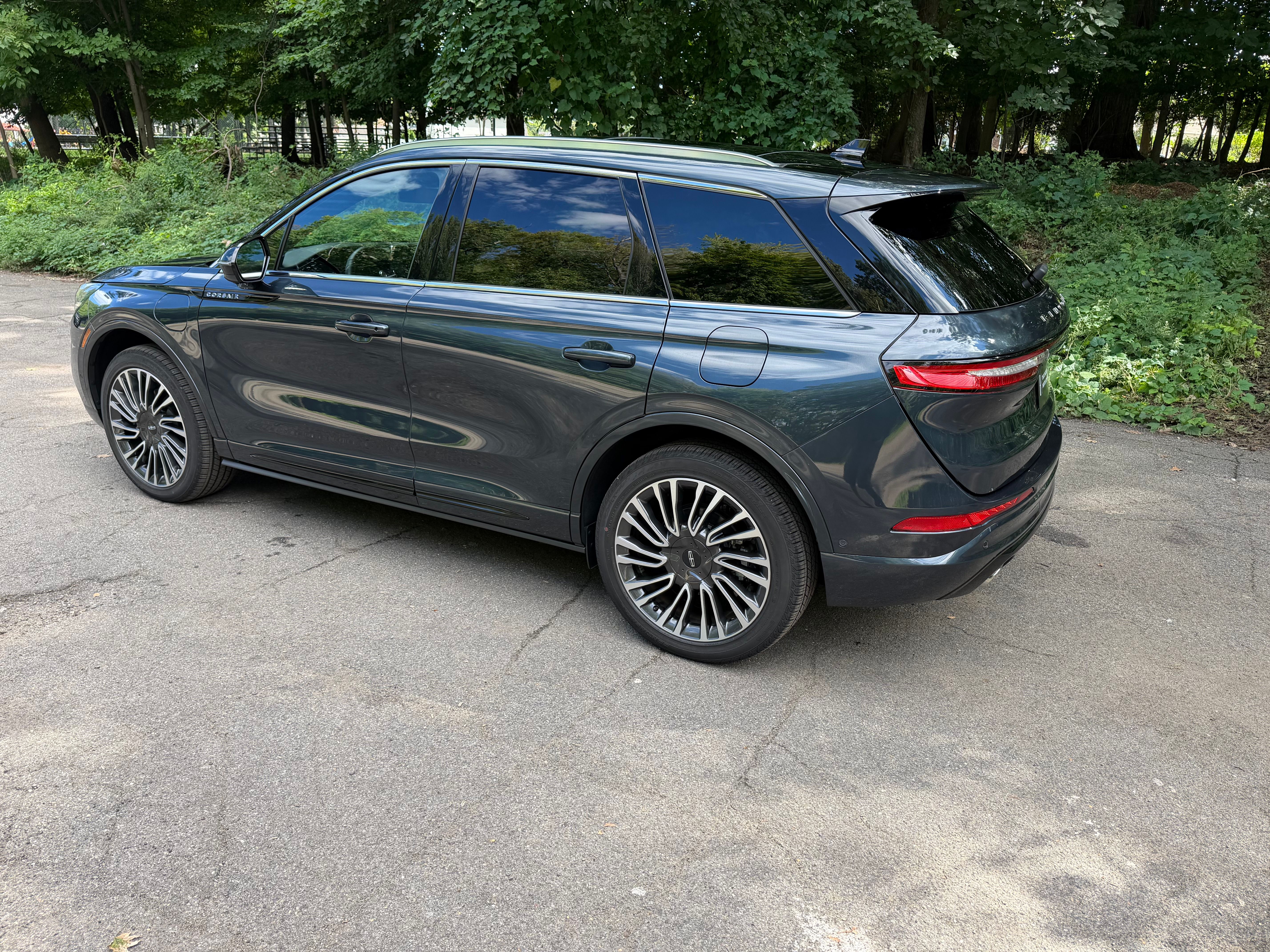 Used 2022 Lincoln Corsair Grand Touring AWD/4WD image 15