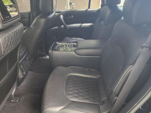 Used 2022 INFINITI QX80 Sensory AWD/4WD image 6