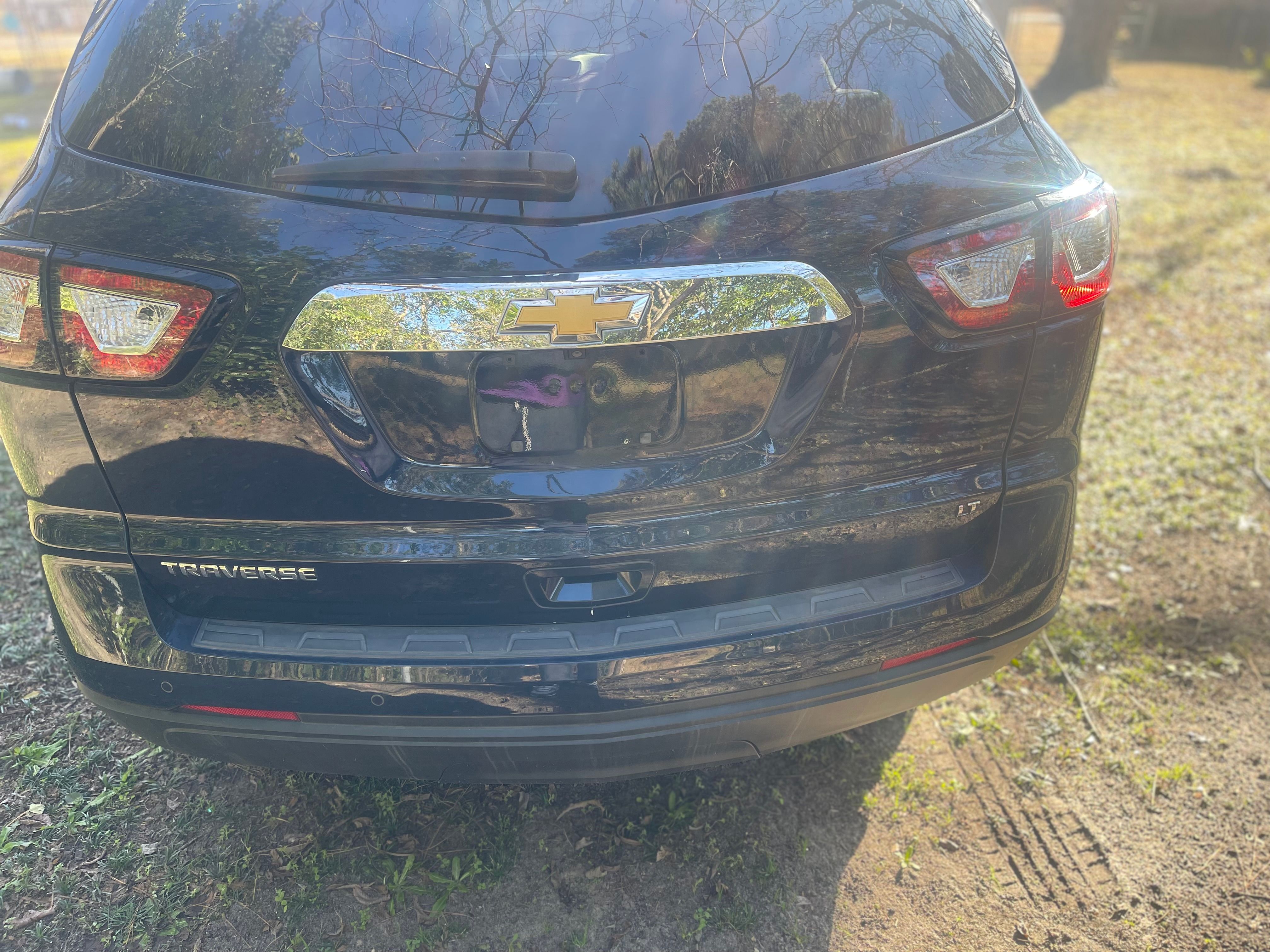 Used 2017 Chevrolet Traverse LT FWD image 13