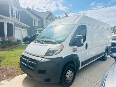 Used 2015 RAM ProMaster 3500 w/ Mopar Trailer Tow Group image 1