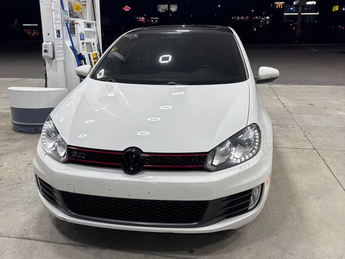 Used 2013 Volkswagen GTI Driver's Edition image 3