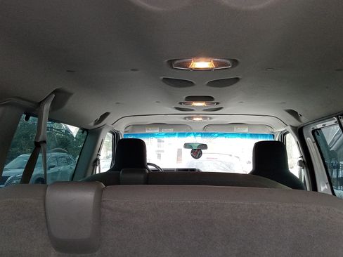 Used 2014 Ford E-350 and Econoline 350 XL w/ Power Windows & Locks Group image 11