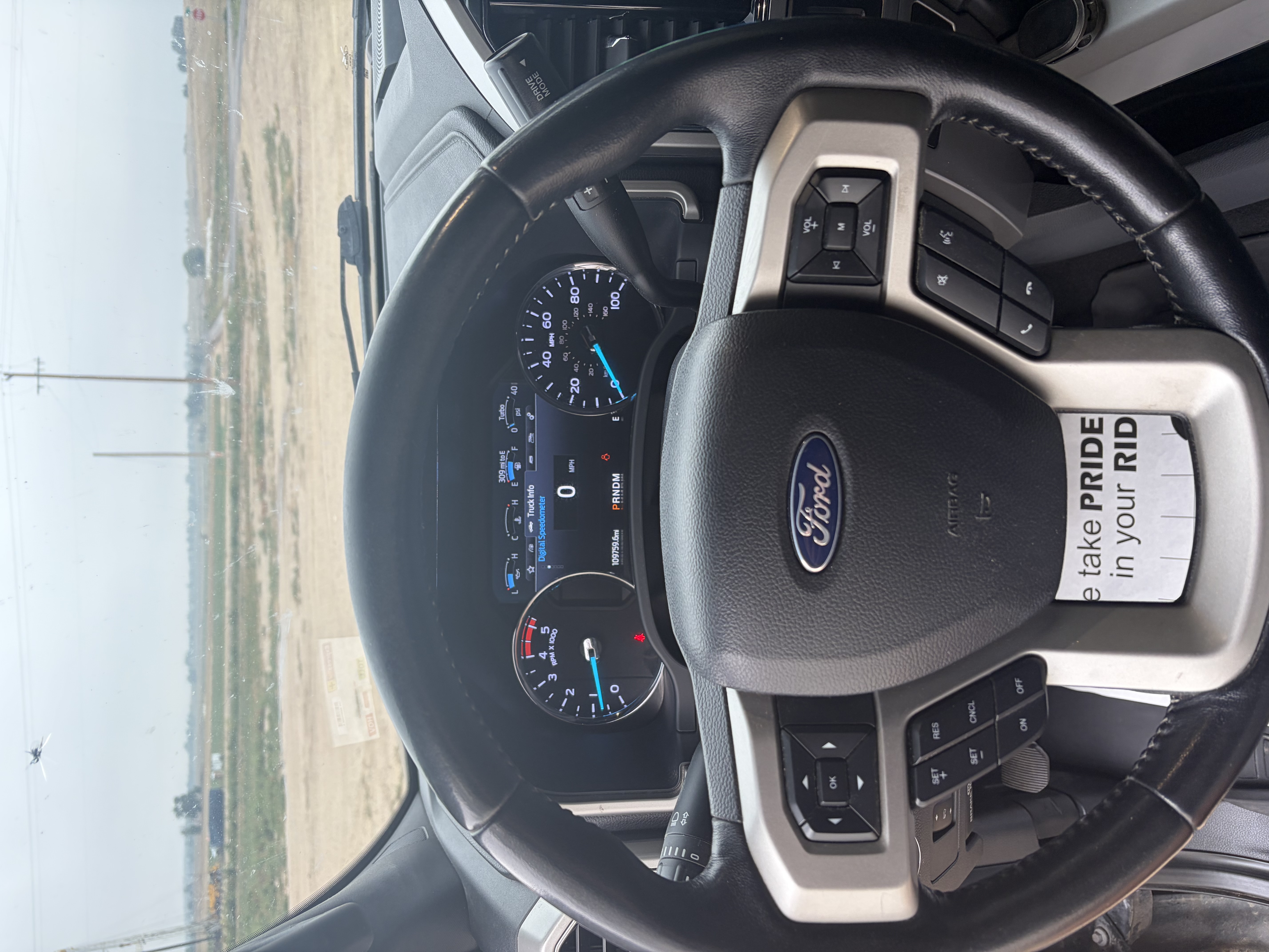 Used 2022 Ford F250 Lariat w/ Black Appearance Package AWD/4WD image 8