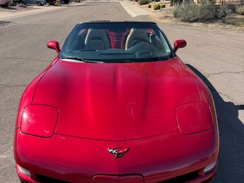 Used 2001 Chevrolet Corvette Convertible w/ Preferred Equipment Group2 image 5