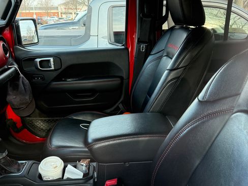 Used 2020 Jeep Wrangler Unlimited Rubicon image 16