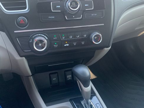 Used 2015 Honda Civic LX image 4