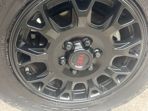 Used 2025 Toyota 4Runner 4WD image 8