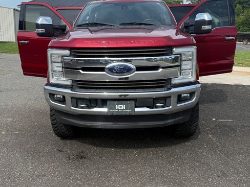 Used 2018 Ford F250 King Ranch w/ King Ranch Ultimate Package AWD/4WD image 1