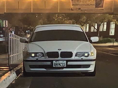 Used 2001 BMW 740iL 740iL Sedan 4D image 1