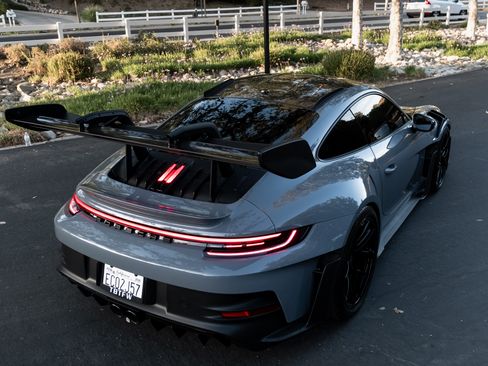Used 2024 Porsche 911 GT3 RS RWD image 17