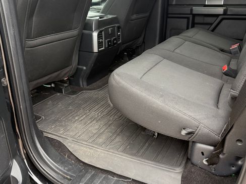 Used 2020 Ford F150 XLT w/ Equipment Group 302A Luxury image 10