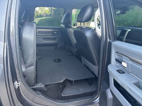 Used 2016 RAM 1500 Big Horn RWD image 11