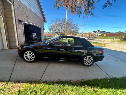 Used 2003 BMW 330Ci Convertible image 11