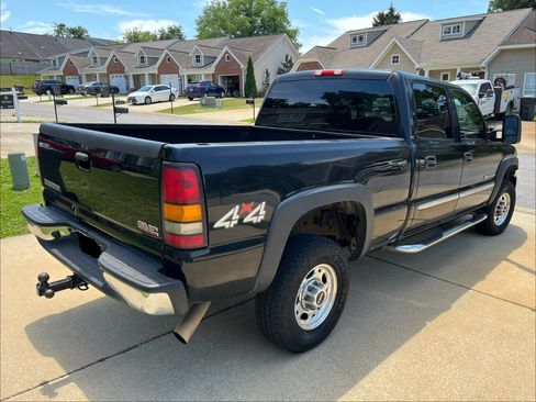Used 2007 GMC Sierra 2500 SLT w/ Onstar Plus Package AWD/4WD image 25