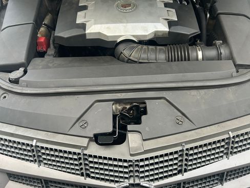 Used 2009 Cadillac CTS 3.6 AWD image 11