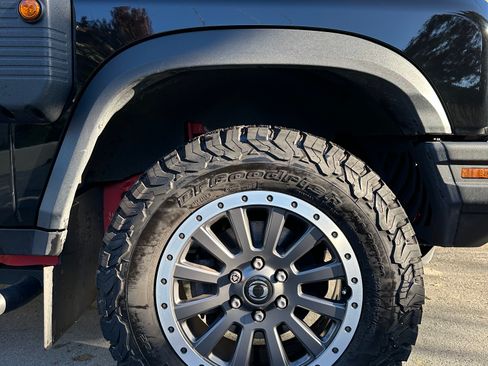 Used 2024 INEOS Grenadier image 11