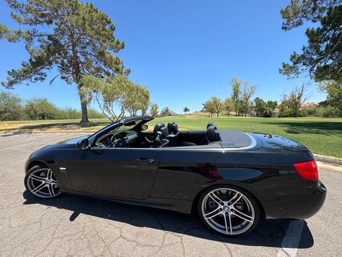Used 2011 BMW 335is Convertible RWD image 9