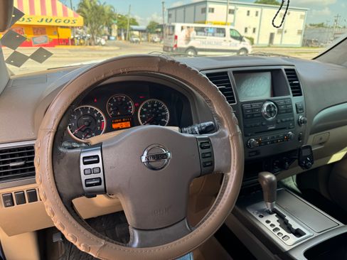 Used 2008 Nissan Armada SE w/ Premium Pkg RWD image 9