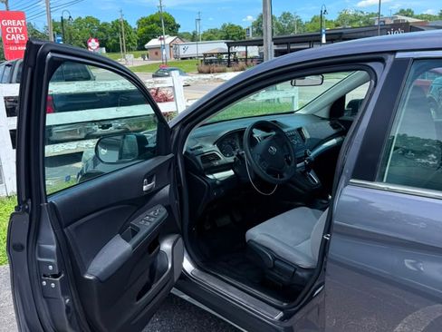 Used 2016 Honda CR-V LX image 8