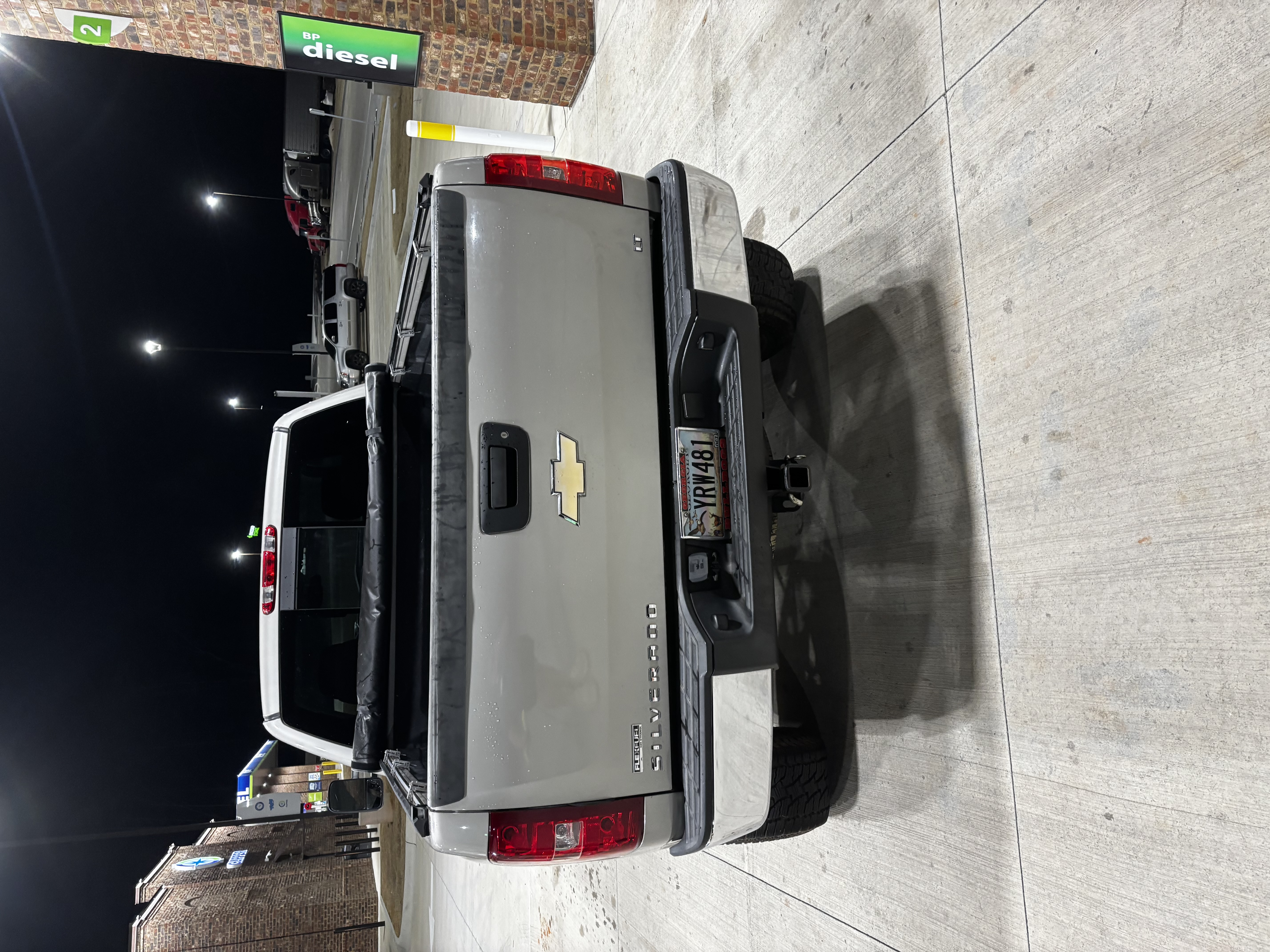 Used 2009 Chevrolet Silverado 1500 LT w/ Power Pack Plus AWD/4WD image 9