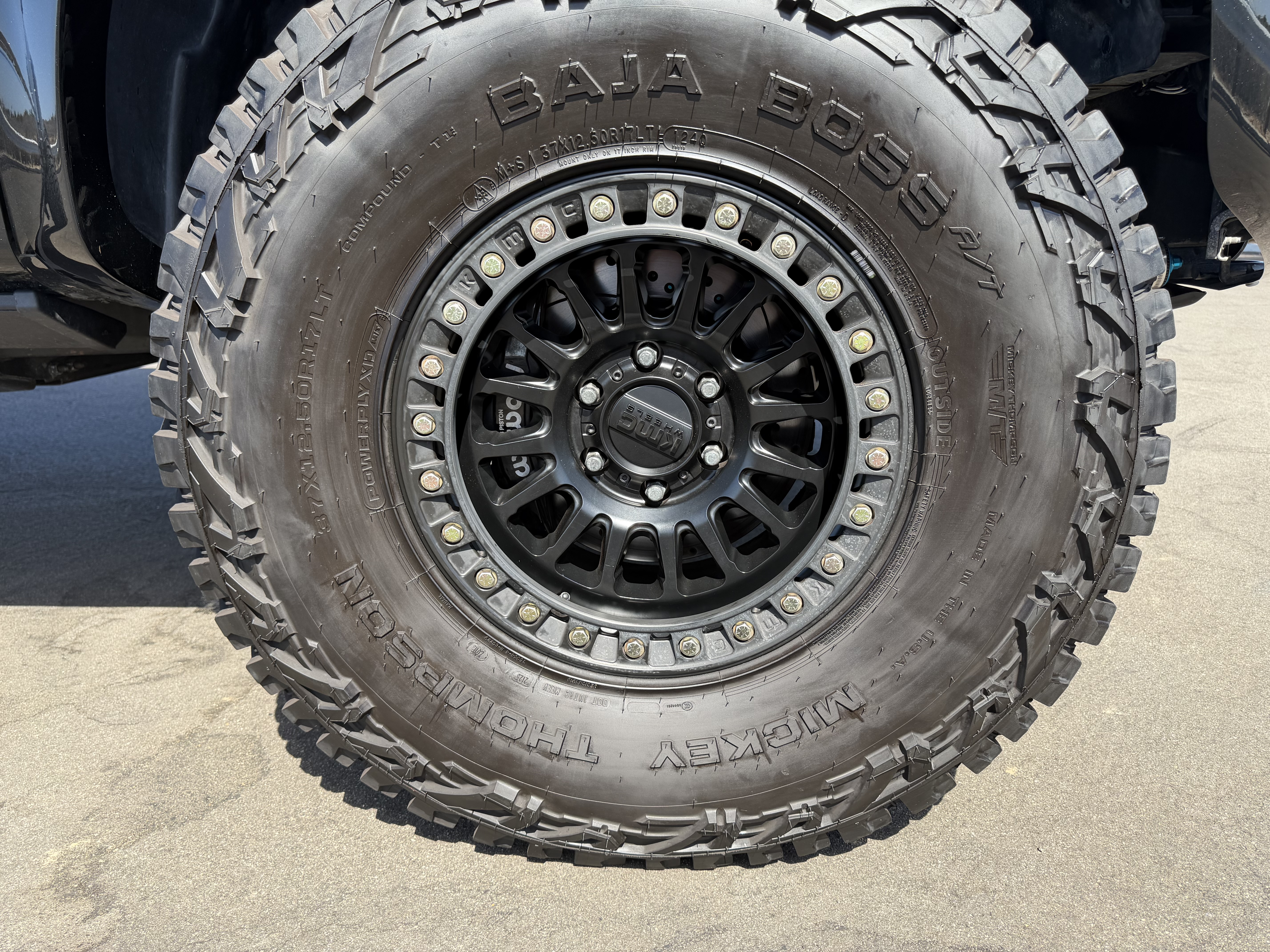 Used 2014 Ford F150 Raptor w/ Equipment Group 801A Luxury AWD/4WD image 9