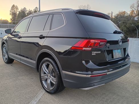 Used 2020 Volkswagen Tiguan SEL image 5