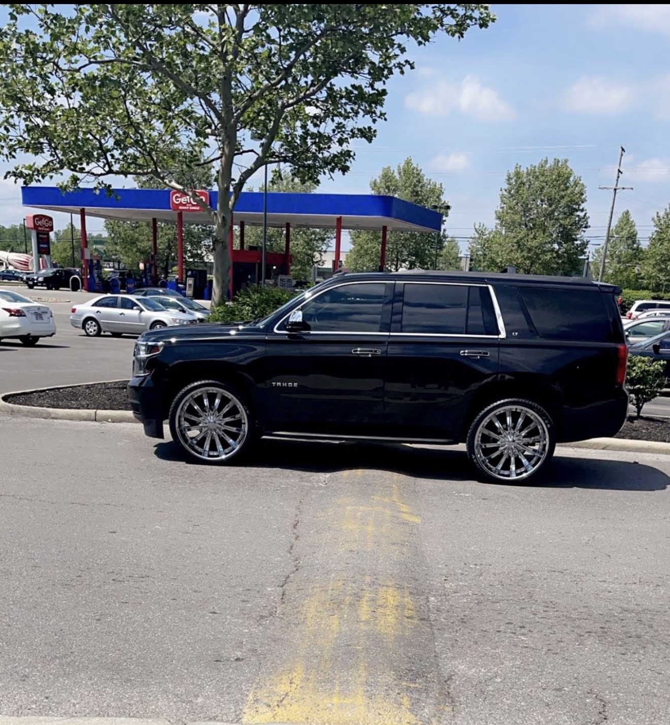 Used 2015 Chevrolet Tahoe LT AWD/4WD image 1