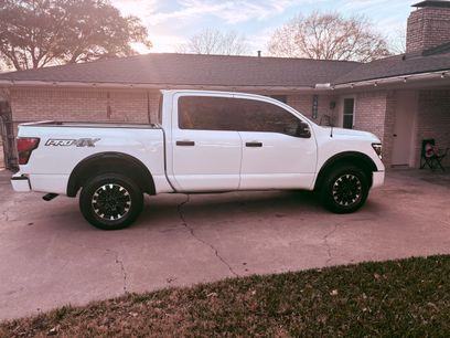 Used 2021 Nissan Titan PRO-4X w/ Pro-4x Convenience Package
