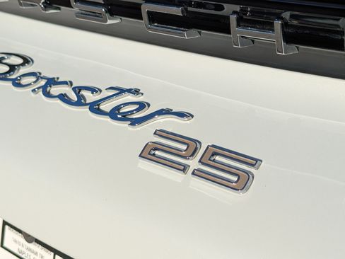 Used 2021 Porsche 718 Boxster image 26