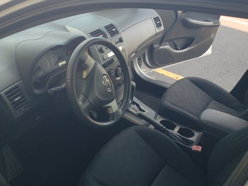 Used 2009 Toyota Corolla S image 5