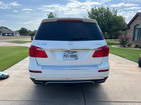 Used 2013 Mercedes-Benz GL 450 4MATIC image 4