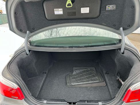 Used 2008 BMW 528xi Sedan image 5