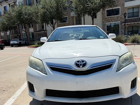 Used 2010 Toyota Camry Hybrid FWD image 4
