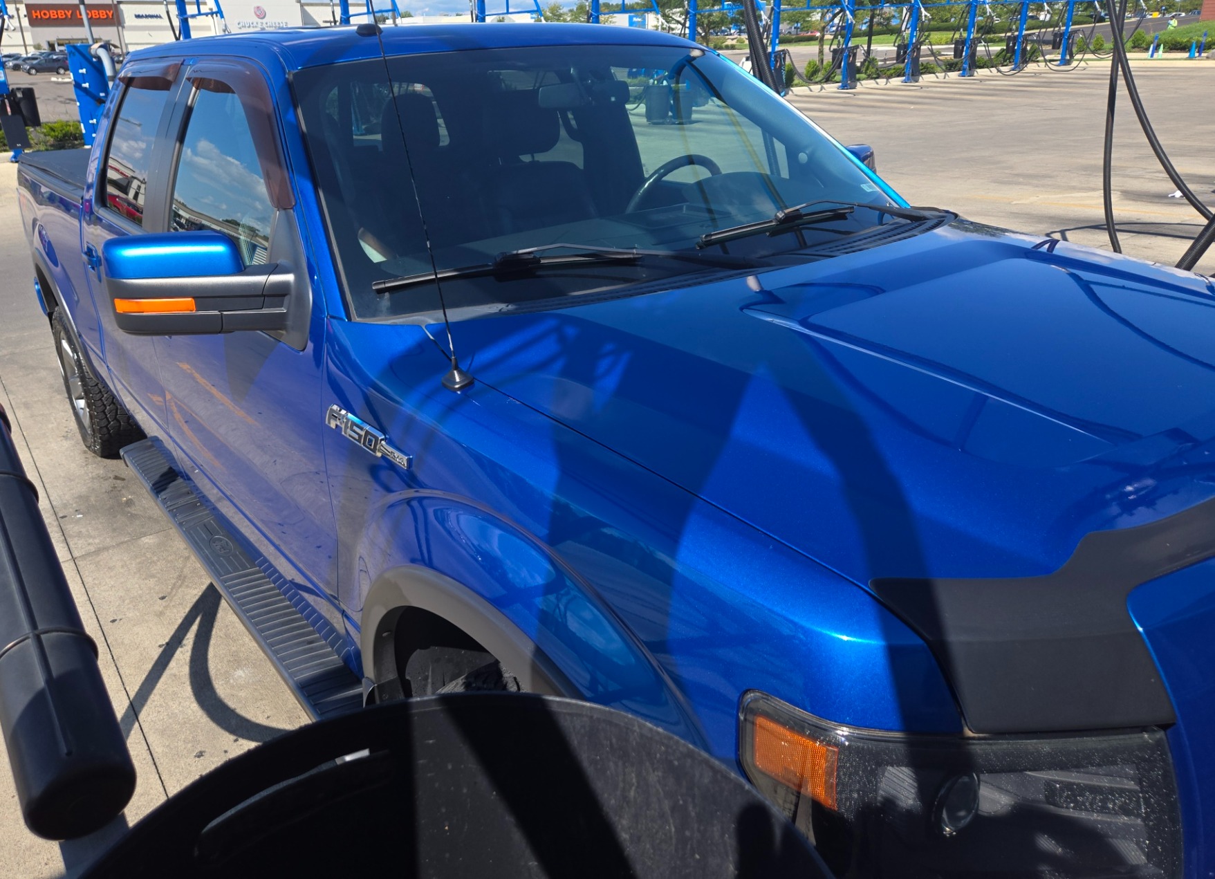 Used 2014 Ford F150 FX4 w/ Equipment Group 402A Luxury AWD/4WD image 6