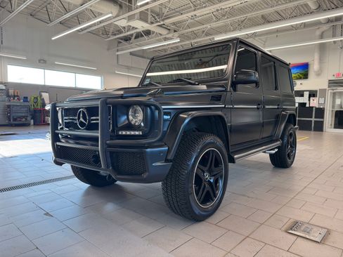 Used 2014 Mercedes-Benz G 63 AMG 4MATIC image 2