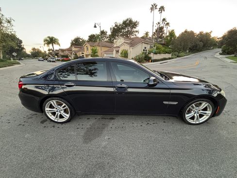 Used 2013 BMW 750i RWD image 9