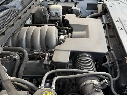 Used 2017 Chevrolet Silverado 1500 Custom w/ Custom Convenience Package image 20