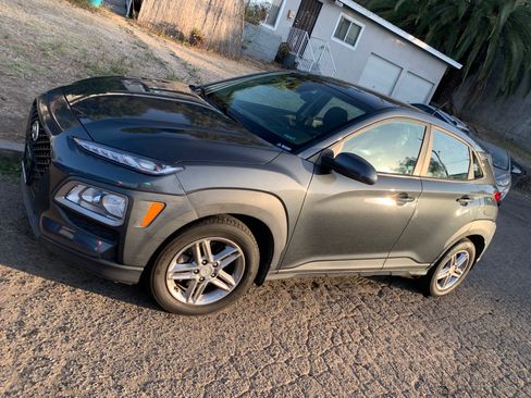 Used 2019 Hyundai Kona SE AWD/4WD image 5