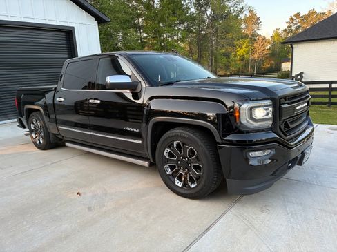 Used 2018 GMC Sierra 1500 Denali w/ Denali Ultimate Package image 1