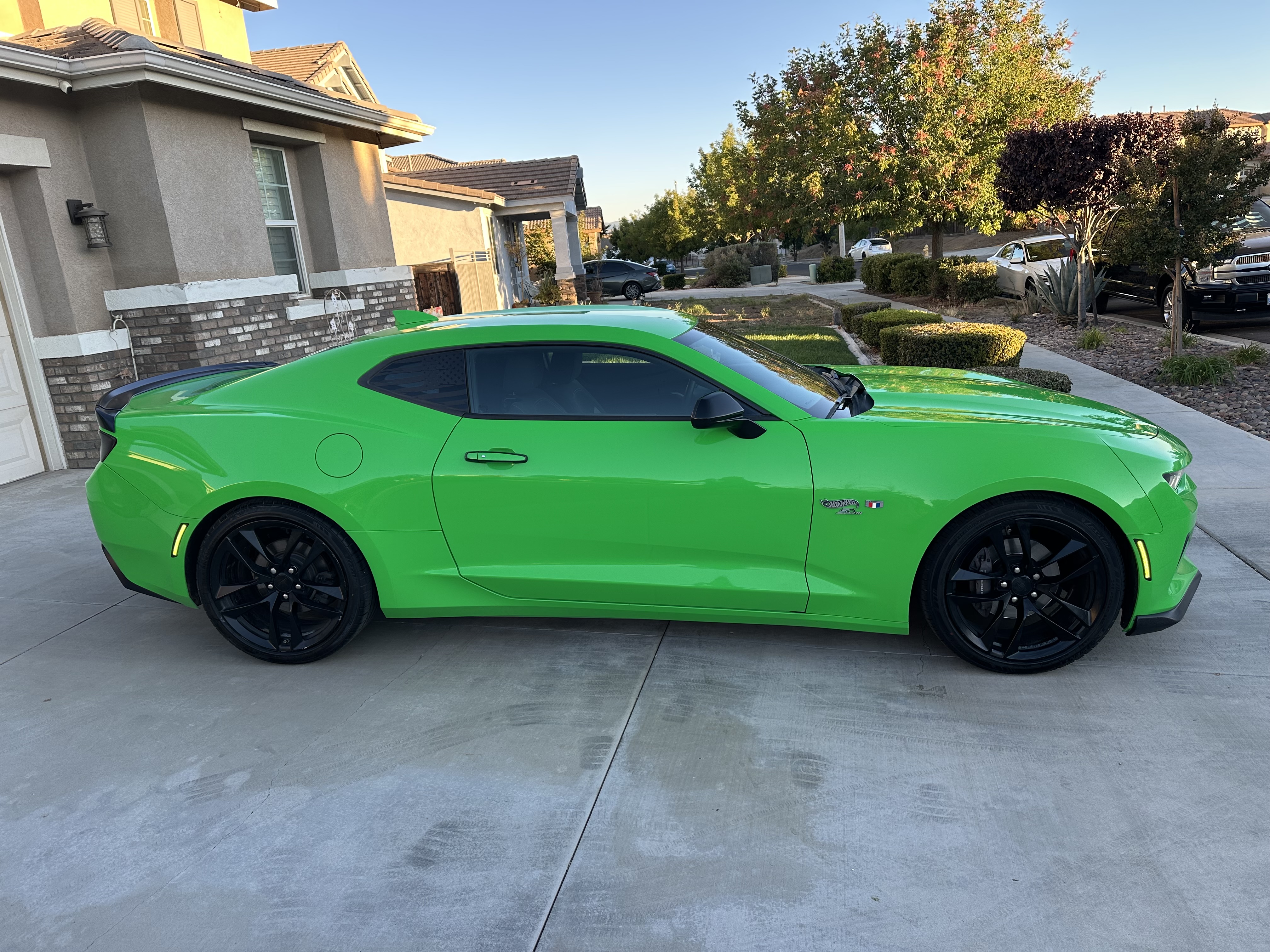 Used 2017 Chevrolet Camaro LS RWD image 4